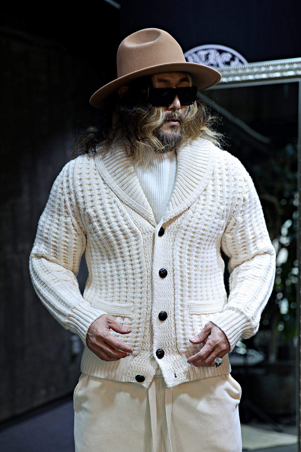 開襟衫 模特穿著形象-S33L3