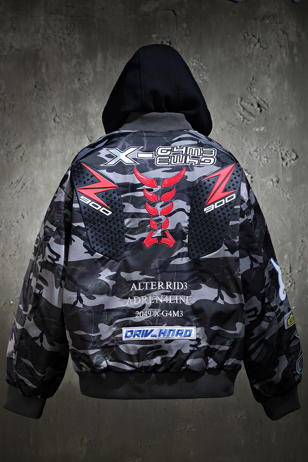 夾克 charcoal 彩色圖像-S22L4