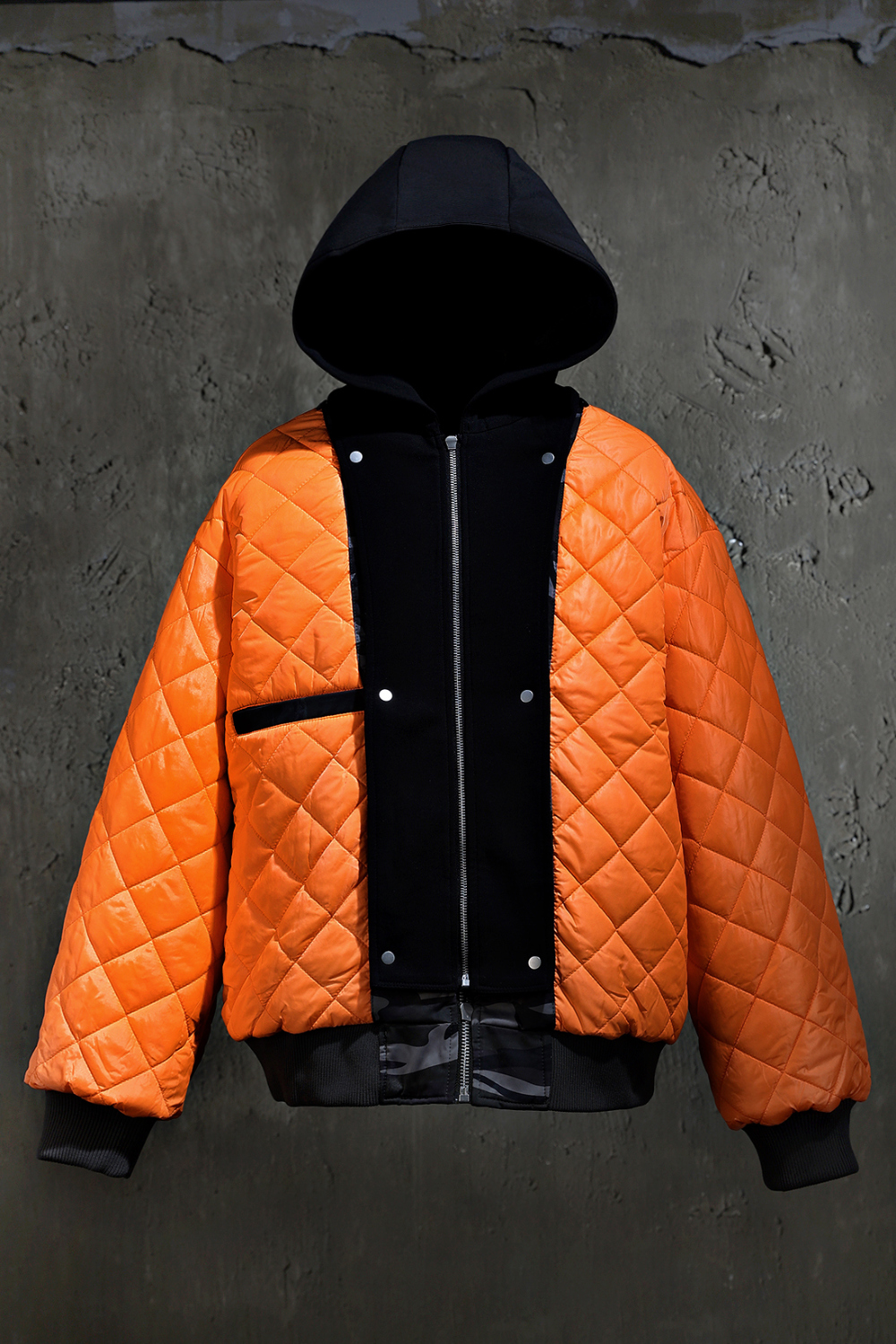 夾克 charcoal 彩色圖像-S22L9