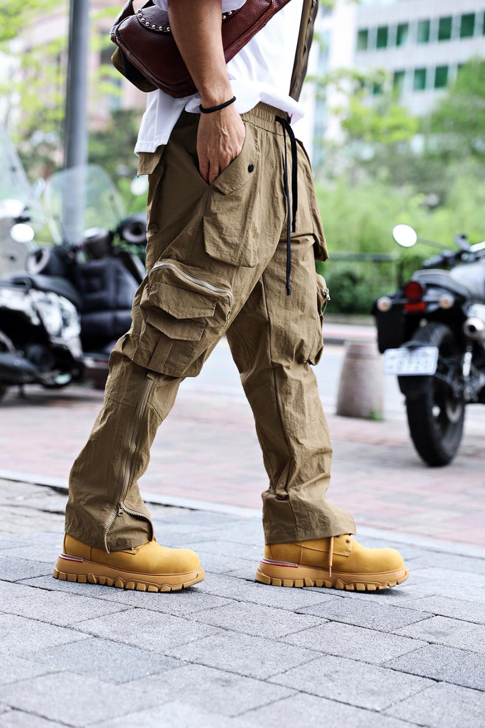 Pants model image-S1L19