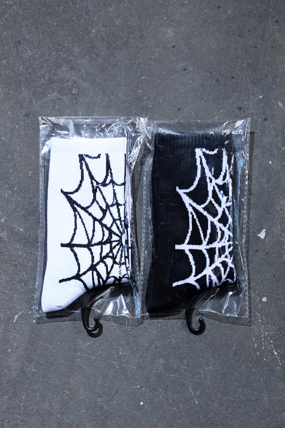 socks charcoal color image-S17L8