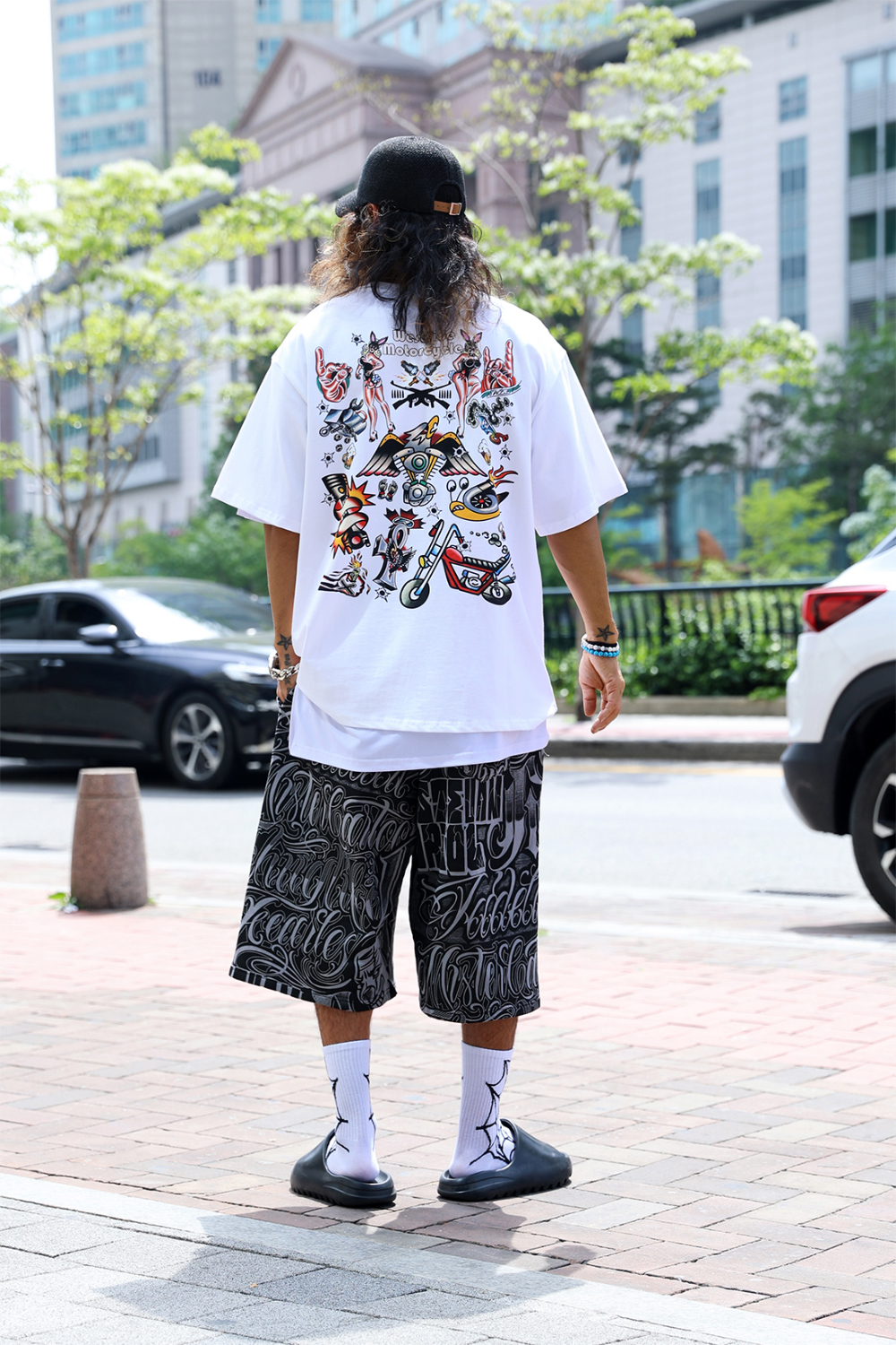 socks model image-S18L13