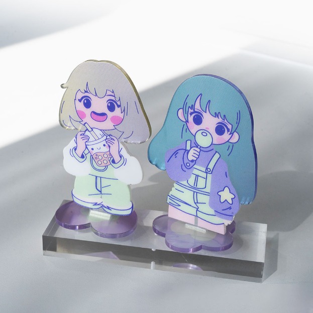 レンチキュラースタンド注文製作｜動く画像で魅せるアクリルグッズ