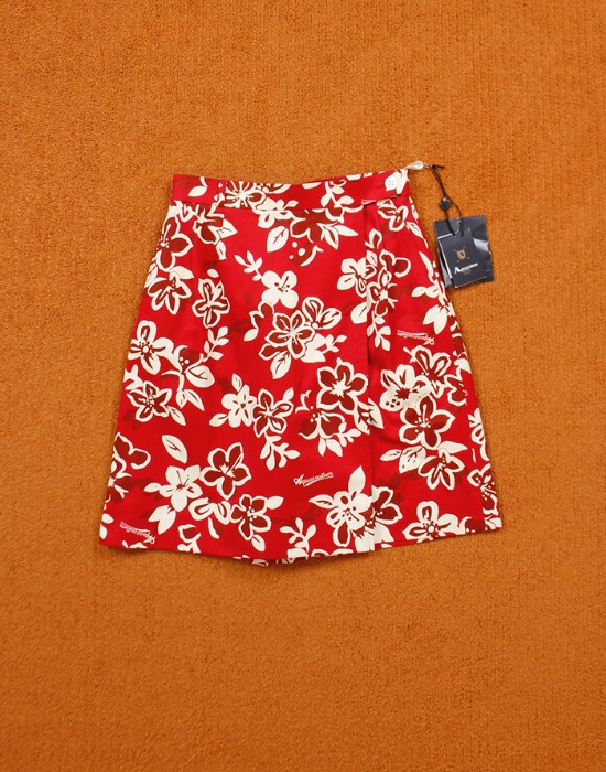 Aquascutum golf Skirt ( dead stock, MADE IN JAPAN, 26 inc )