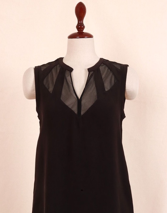 COMPTOIR DES COTONNIERS Black Silk Top ( S size )