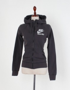 NIKE _ TRACK &amp; FIELD ZIP UP ( S size )