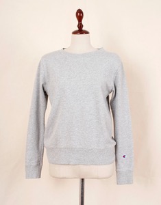 Champion Sweat Shirt ( M size )