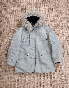 90`s Alpha INDUSTRIES N-3B  Parka  MIL-J-6278F ( Made in U.S.A. , M size )