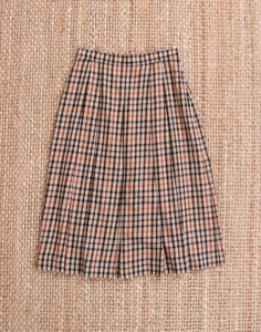 DAKS CHECK SKIRT  ( MADE IN JAPAN,  25 inc )