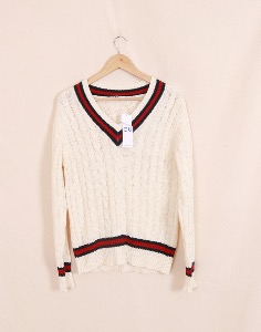 GU  CRICKET SWEATER ( 무료 나눔,  M size )