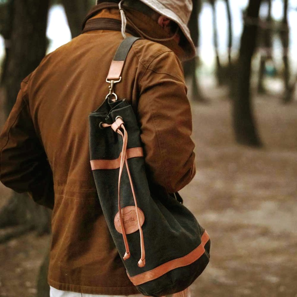 가죽공방 헤비츠 : Hevitz 630 왁스캔버스 더플백Waxed canvas duffle bag