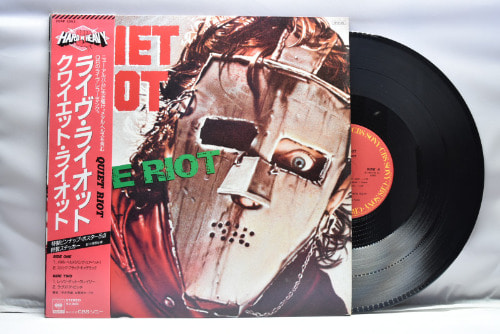 QUIET RIOT [콰이엇 리오트] - LIVE RIOT -  중고 수입 오리지널 아날로그 LP