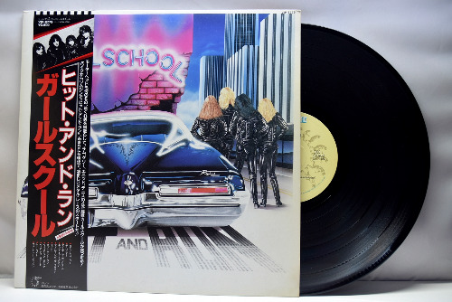 Girlschool [걸스쿨] – Hit And Run ㅡ 중고 수입 오리지널 아날로그 LP