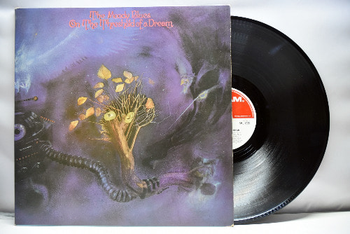 The Moody Blues [무디 블루스] - On The Threshold Of A Dream (UK Pressing) ㅡ 중고 수입 오리지널 아날로그 LP