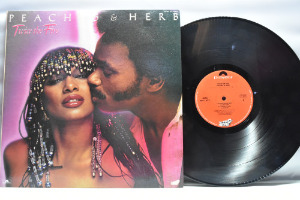 Peaches &amp; Herb [피치스 앤 허브] ‎- Twice The Fire - 중고 수입 오리지널 아날로그 LP