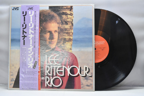 Lee Ritenour[리 릿나워] - Lee Ritenour in Rio ㅡ 중고 수입 오리지널 아날로그 LP