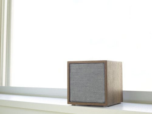 티볼리오디오 Tivoli Audio 블루투스 큐브/CUBE WALNUT/WHITE