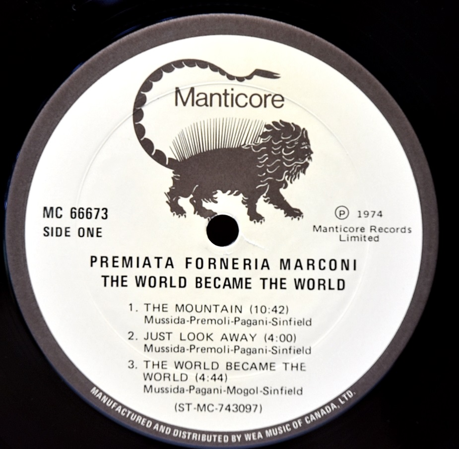 Premiata Forneria Marconi [프레미아따 포르네리아 마르꼬니] – The World Became The World ㅡ 중고 수입 오리지널 아날로그 LP