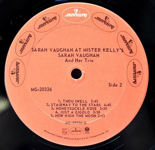 Sarah Vaughan and Her Trio [세라 본] - Sarah Vaughan At Mister Kelly&#039;s (USA Pressing) - 중고 수입 오리지널 아날로그 LP