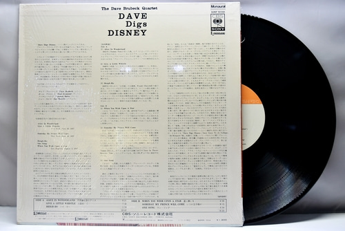 The Dave Brubeck Quartet [데이브 브루벡] - Dave Digs Disney - 중고 수입 오리지널 아날로그 LP