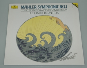 Mahler - Symphony No.1 - Leonard Bernstein