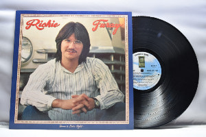 RICHIE FURAY [리치 퓨레이] - DANCE A LITTLE LIGHT ㅡ 중고 수입 오리지널 아날로그 LP