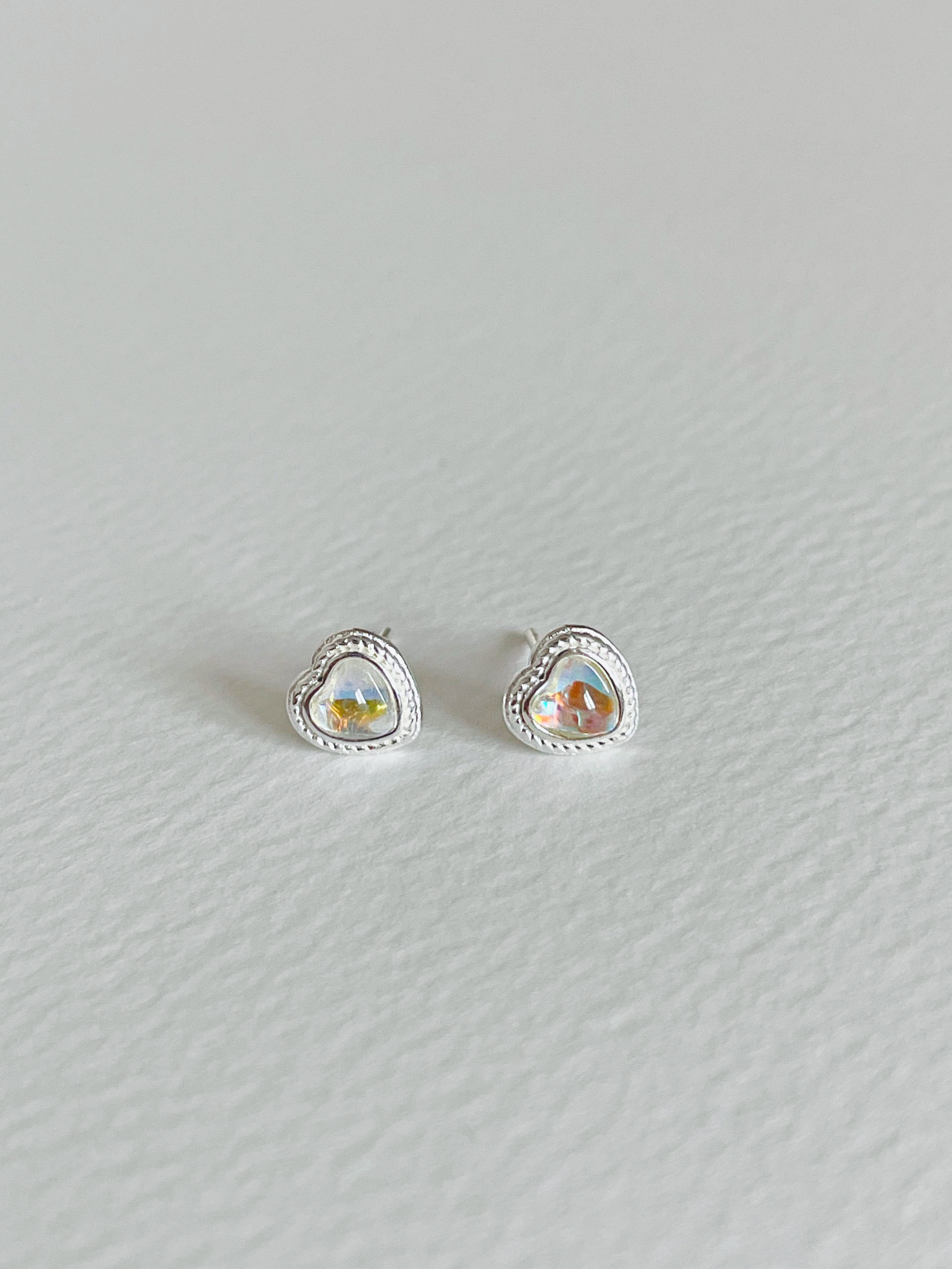 [당일발송/92.5 Silver]   Aurora opal heart earrings