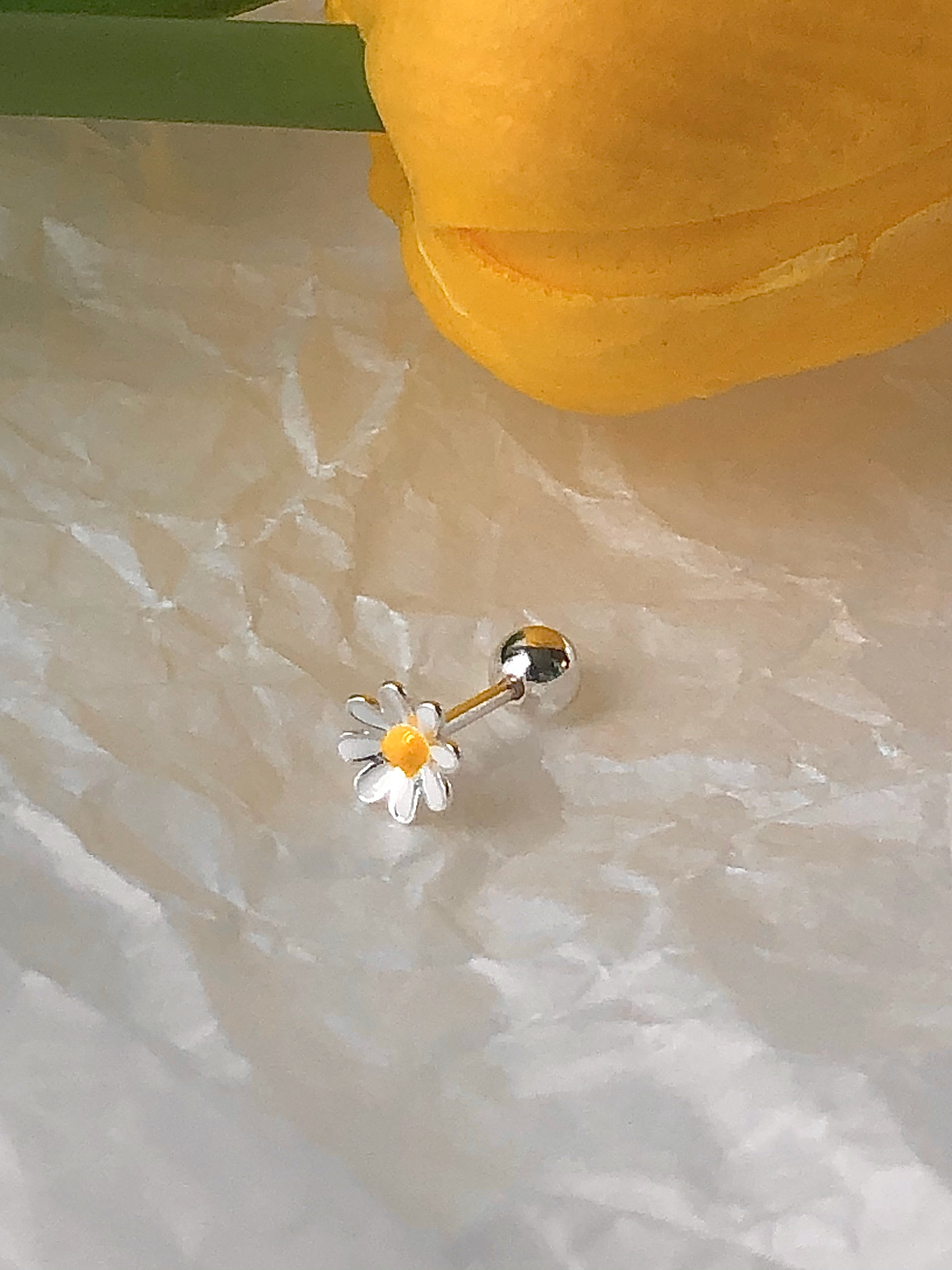 [92.5 Silver] Yellow flower piercing