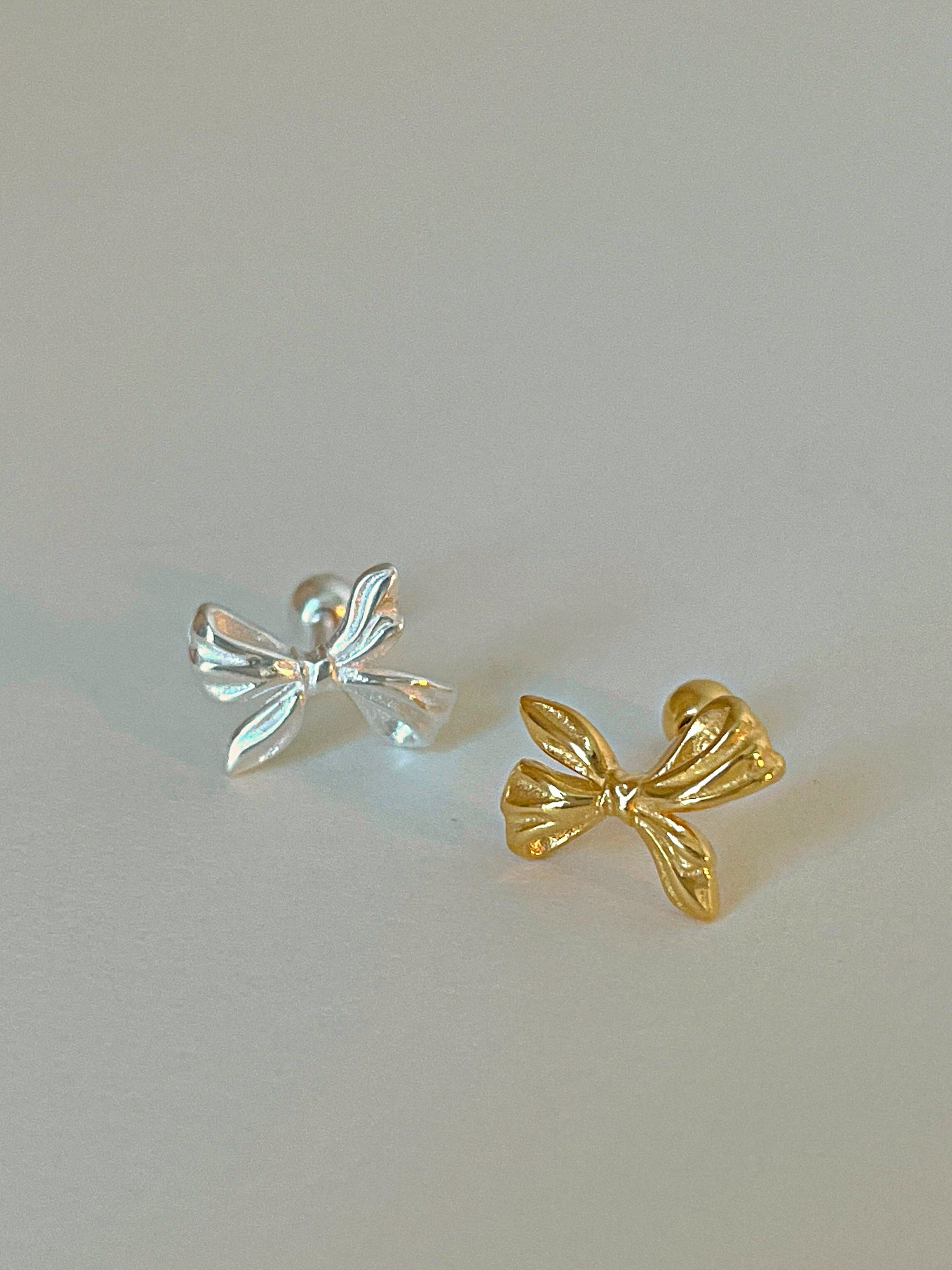 [당일발송/92.5 Silver] Gift ribbon piercing