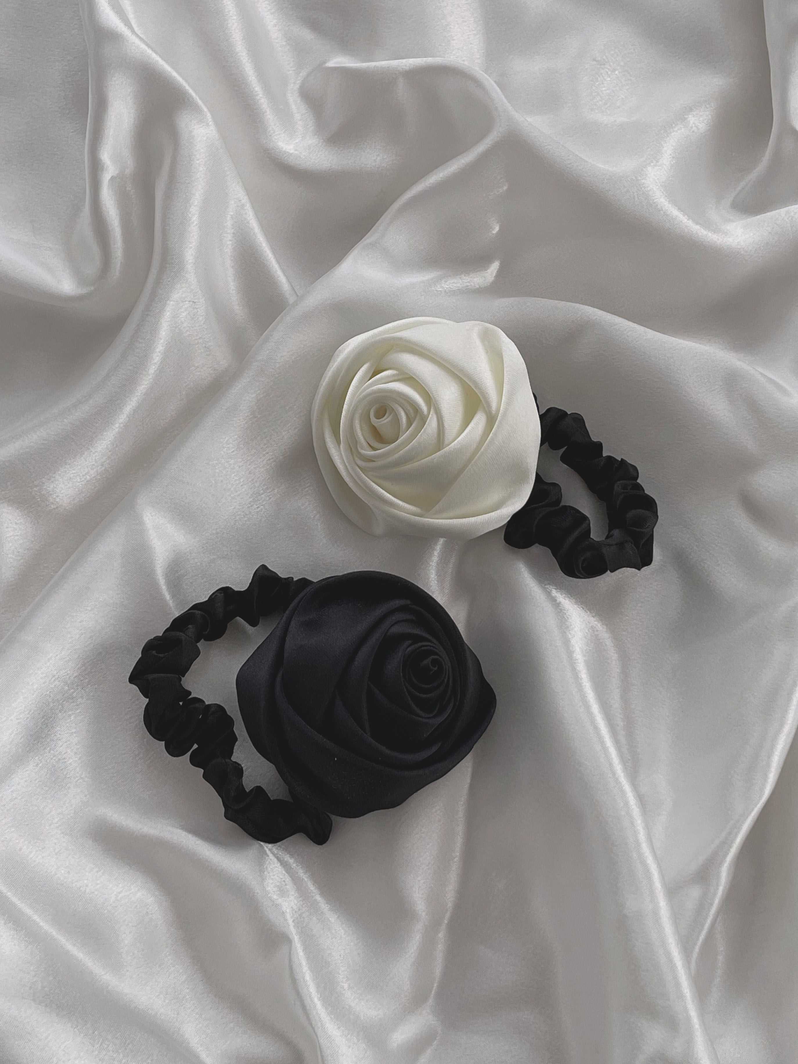 Elegance rose hairband