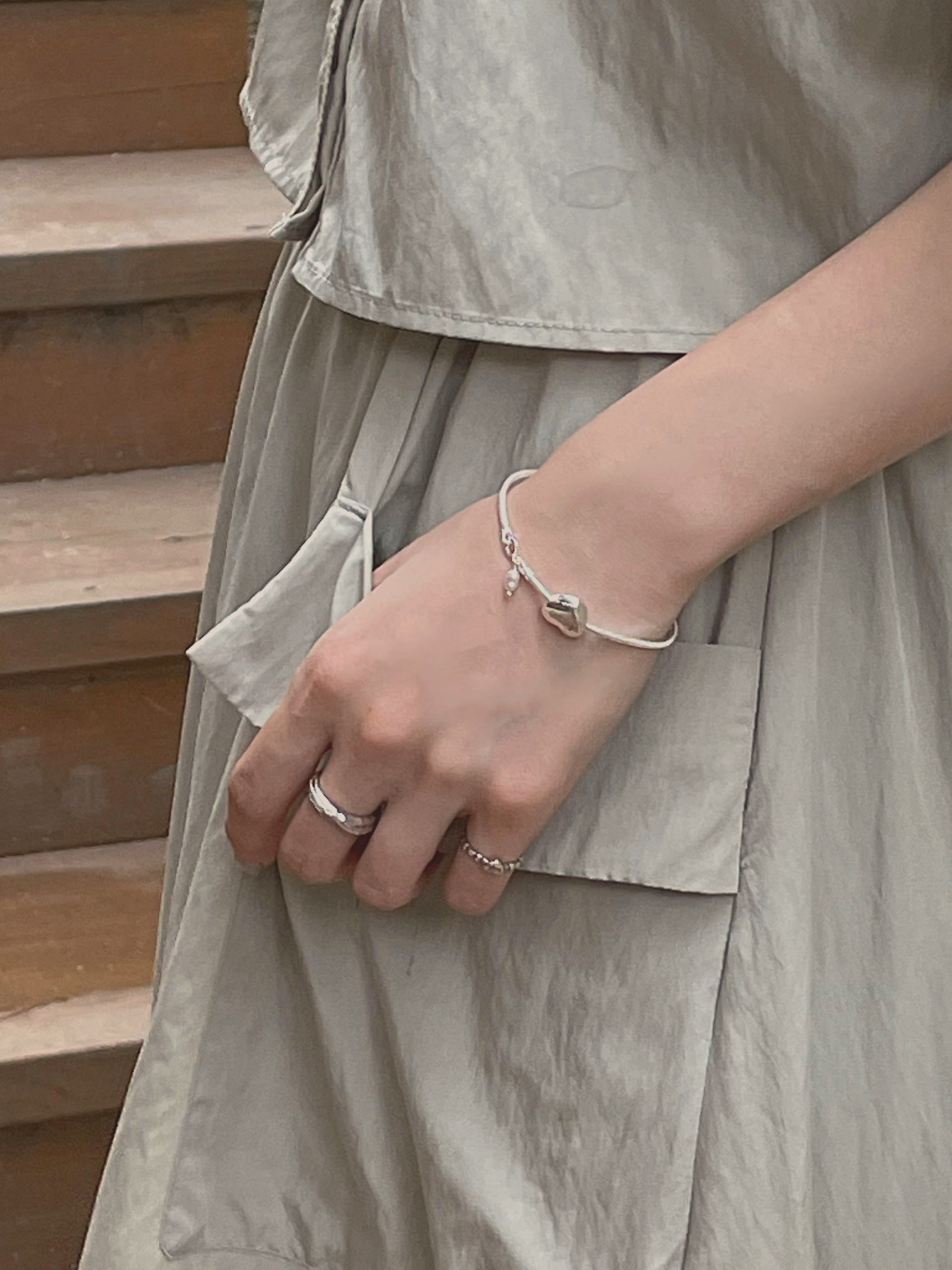 [92.5 Silver]  Love pendant bracelet