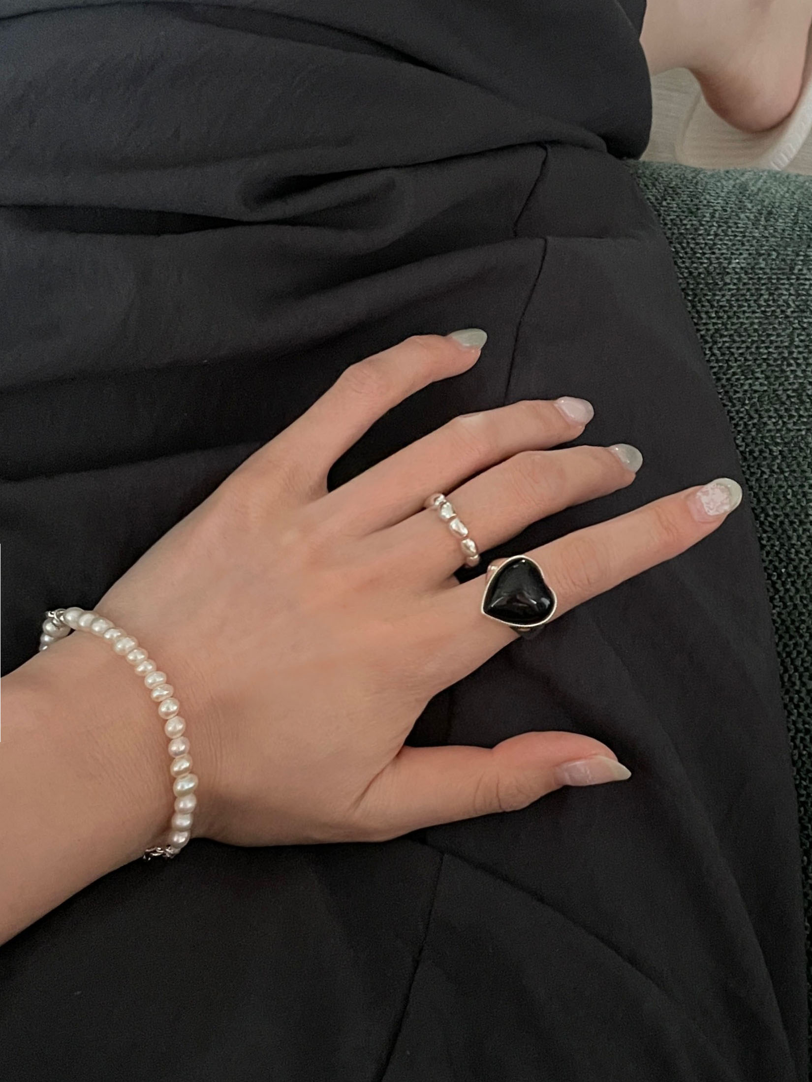[당일발송/92.5 Silver]  Black big heart ring