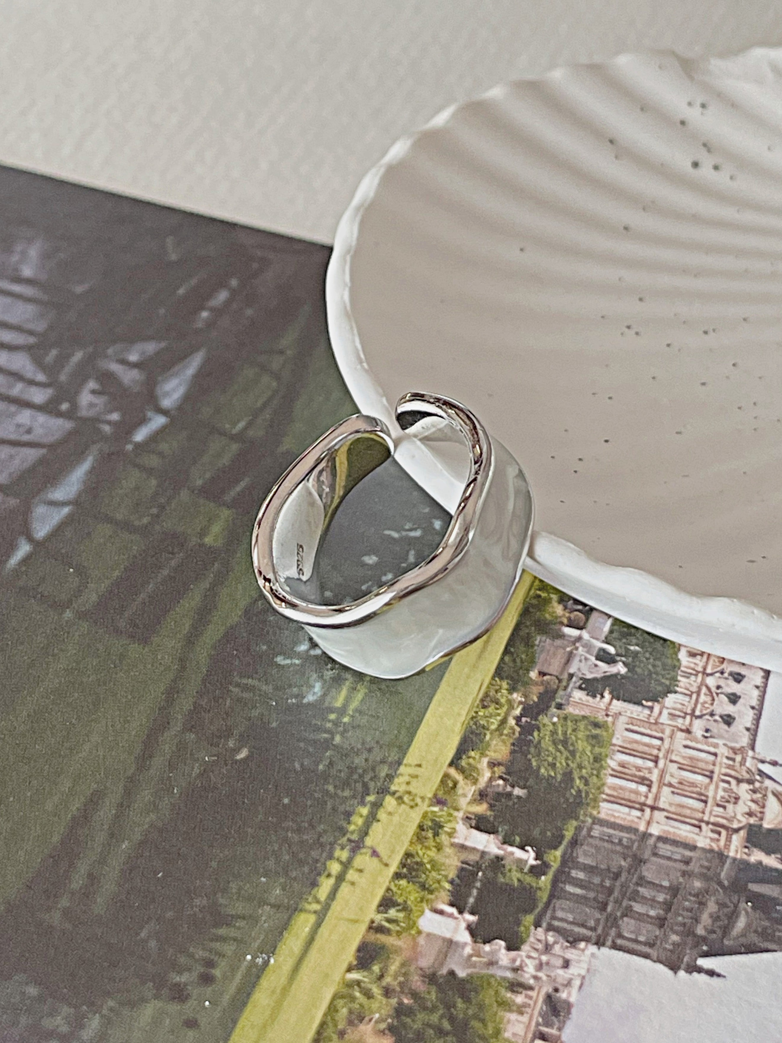 [92.5 Silver]  Brilliant gemstone ring