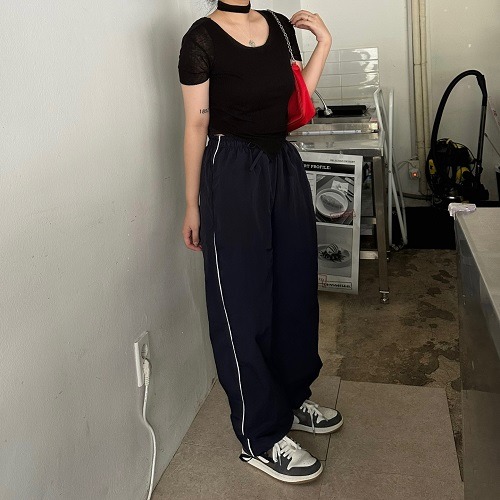 Line Point String Pants