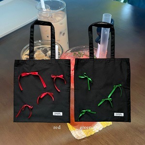 Com9uRe.ORGN Ribbon Tote