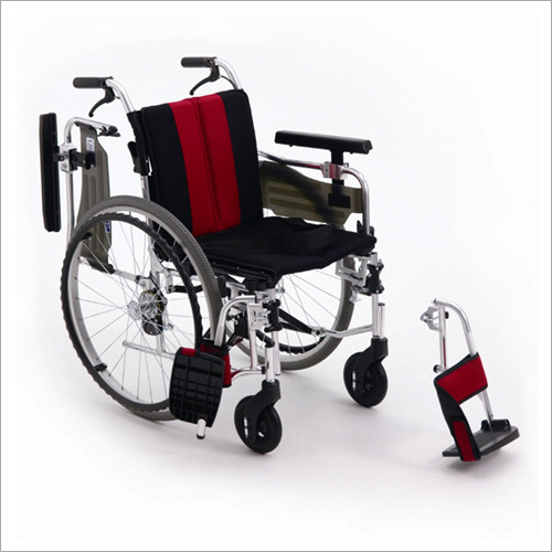 [보장구]_미키 알루미늄 휠체어 MIKI W AH 팔걸이젖힘가능