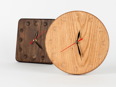 Oak wallclock