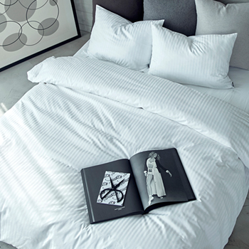 HOTEL BEDDING WHITE