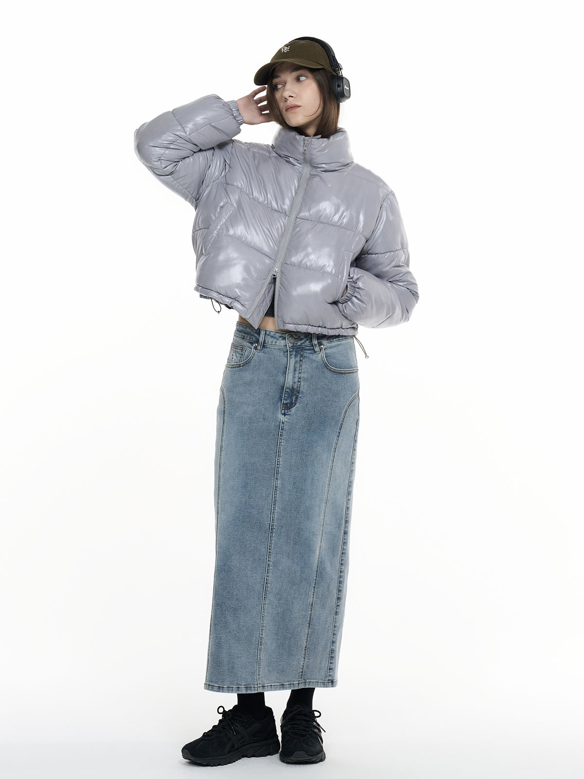 GENERAL IDEA] WOMAN グロッシーショートエコダウンジャケット [WHITE]