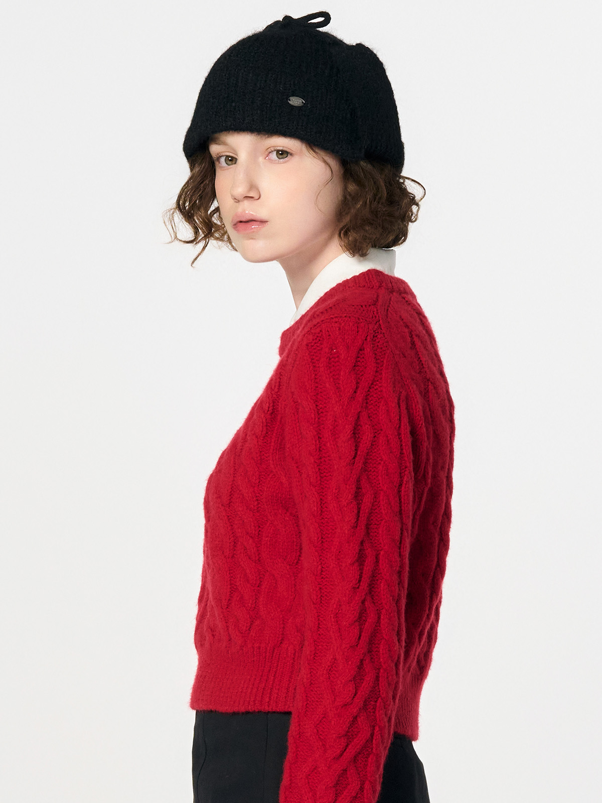 GENERAL IDEA] WOMAN イヤーフラップニットビーニー [BLACK