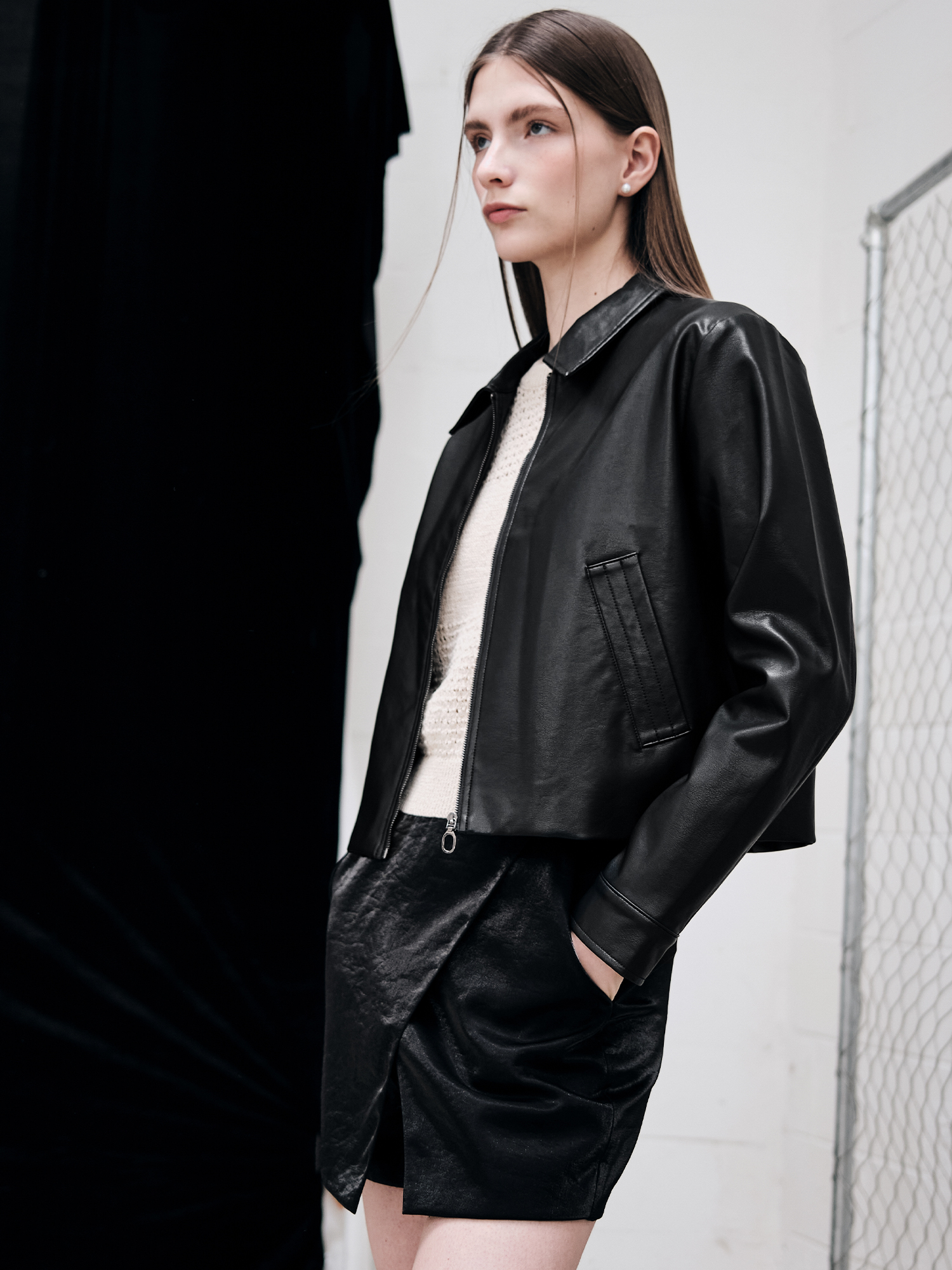 美品✨ レザーフードジャケット ideal ジップアップ ヴィンテージ加工Y2K セール】【ファー襟取り外し可能】 フェイクレザーブルゾン