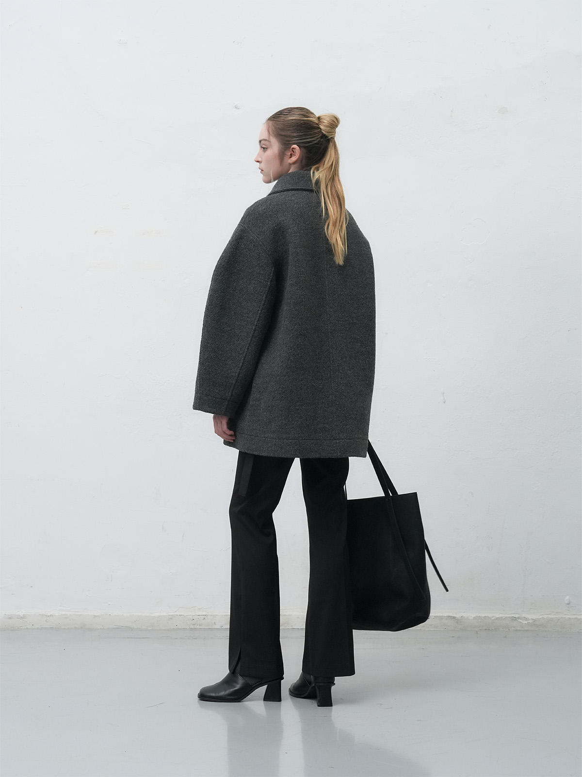 TANNAT 韓国 ブークレ ハーフコート WOMAN ウールブークレハーフコート [CHARCOAL]