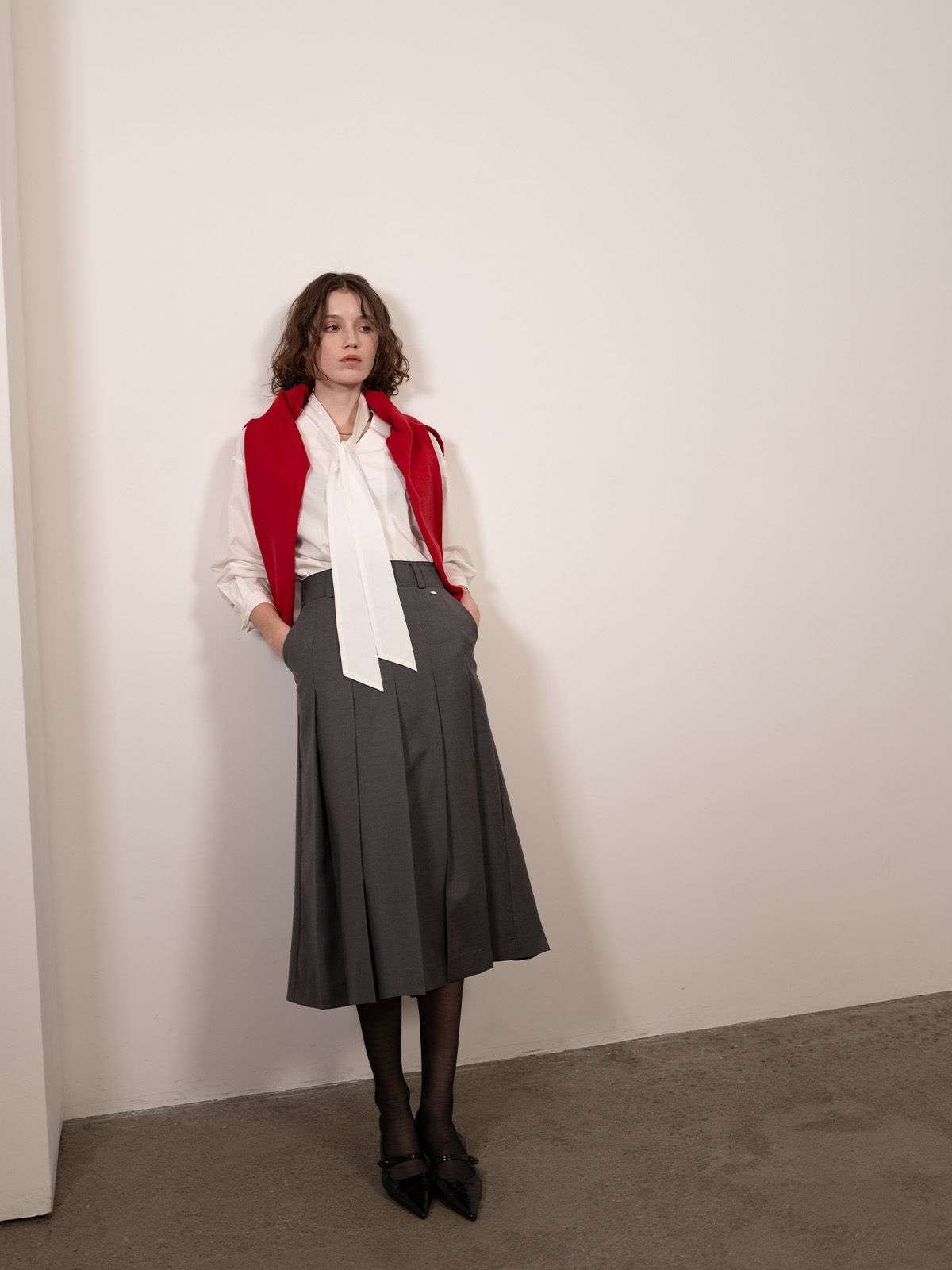 GENERAL IDEA] WOMAN ボールドプリーツロングスカート [CHARCOAL