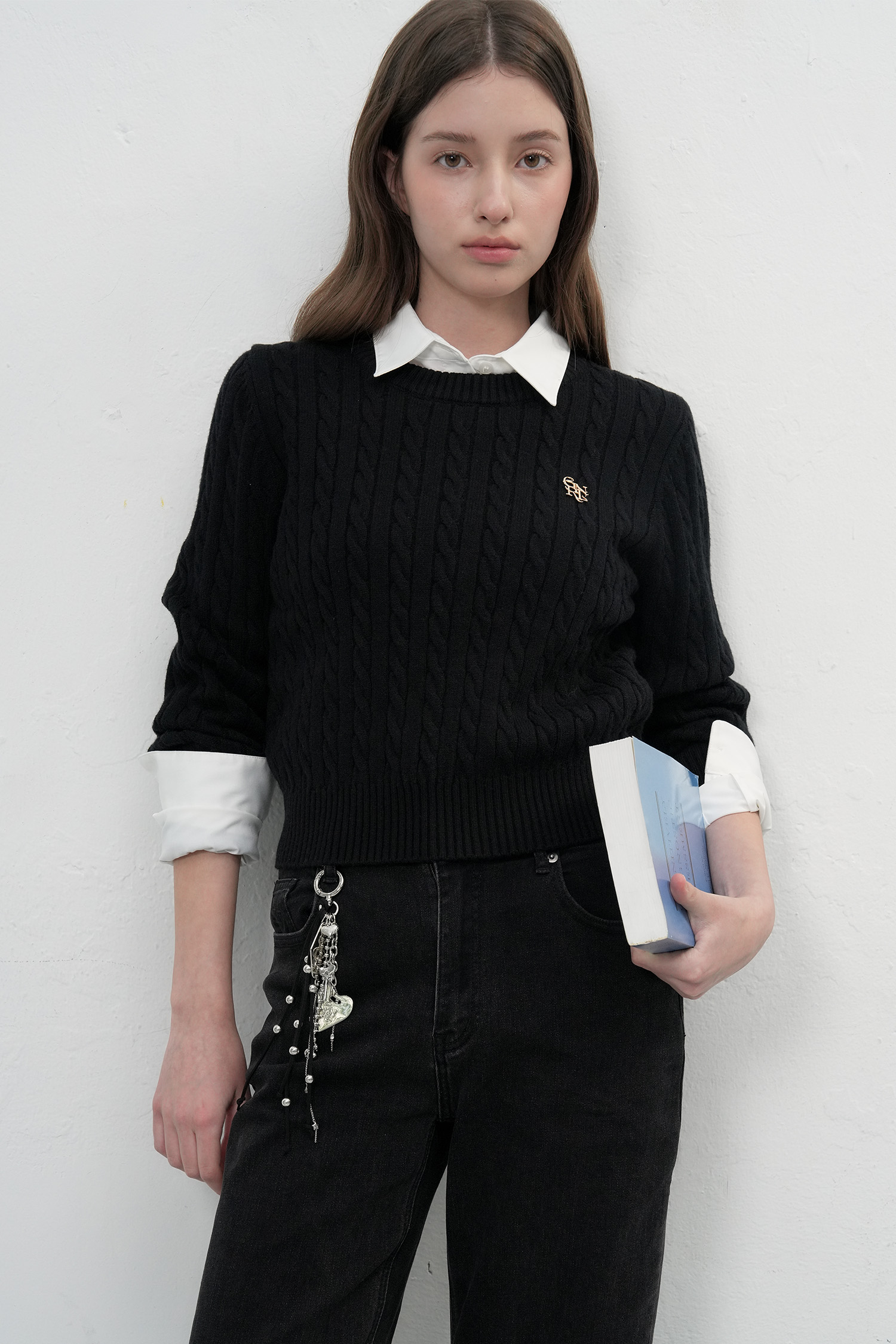 GENERAL IDEA] WOMAN ウールブレンドケーブル編みニットプルオーバー