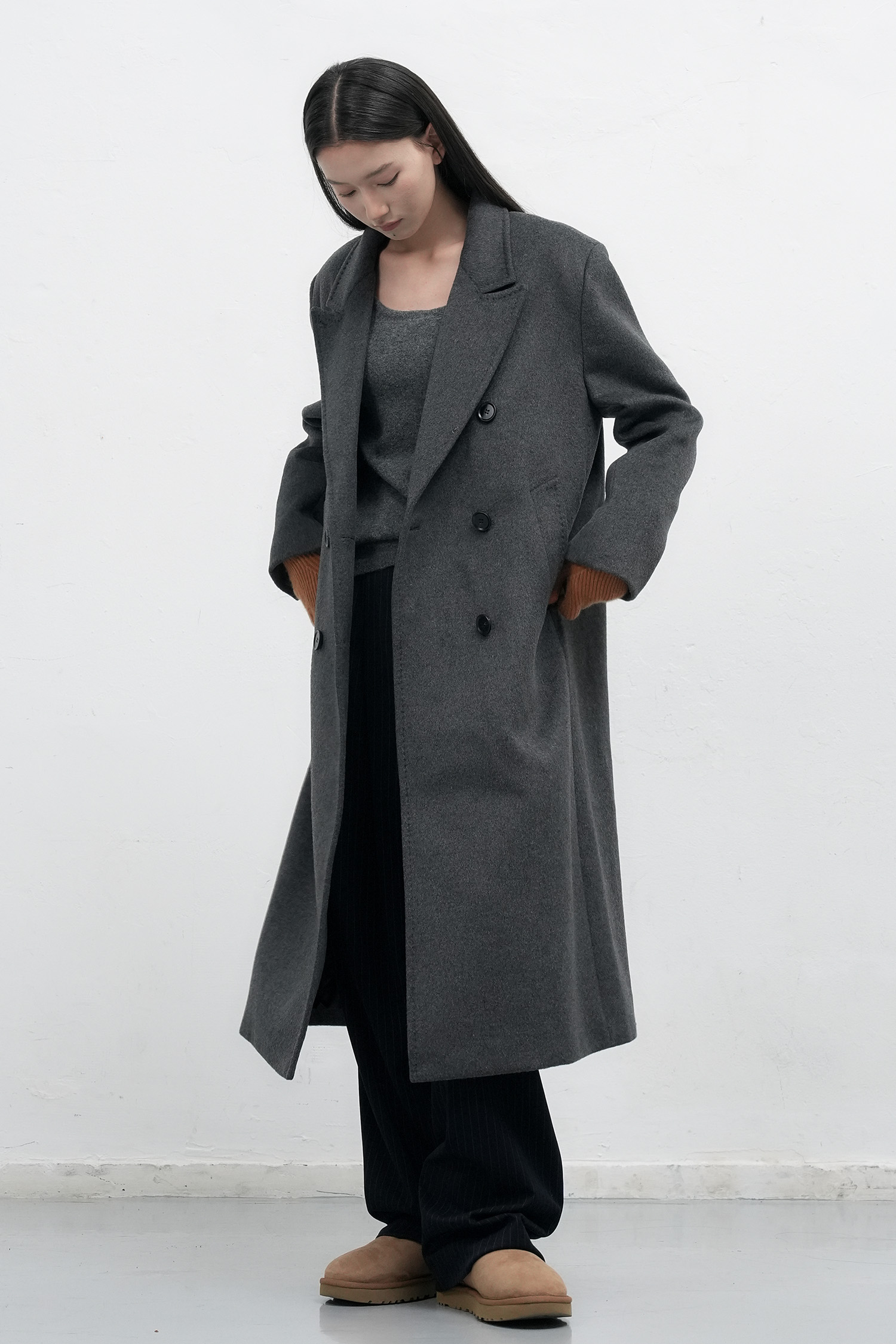 ウール ダブルブレスト ロングコート グレーブラウン WOMAN ダブルブレストウールロングコート [CHARCOAL]