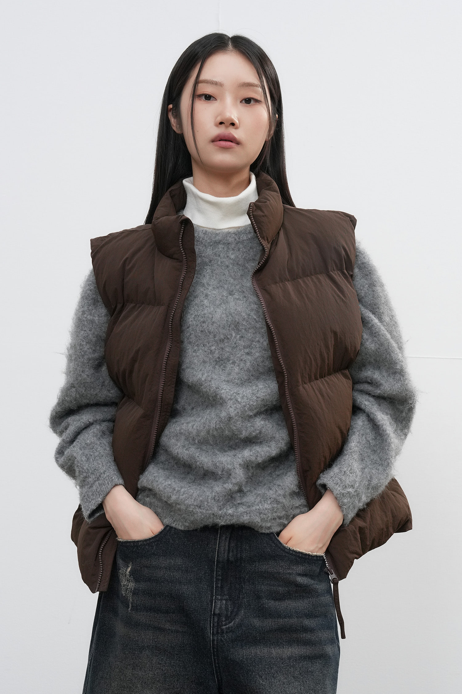 UNISEX ナイロンダウンベスト [BROWN]
