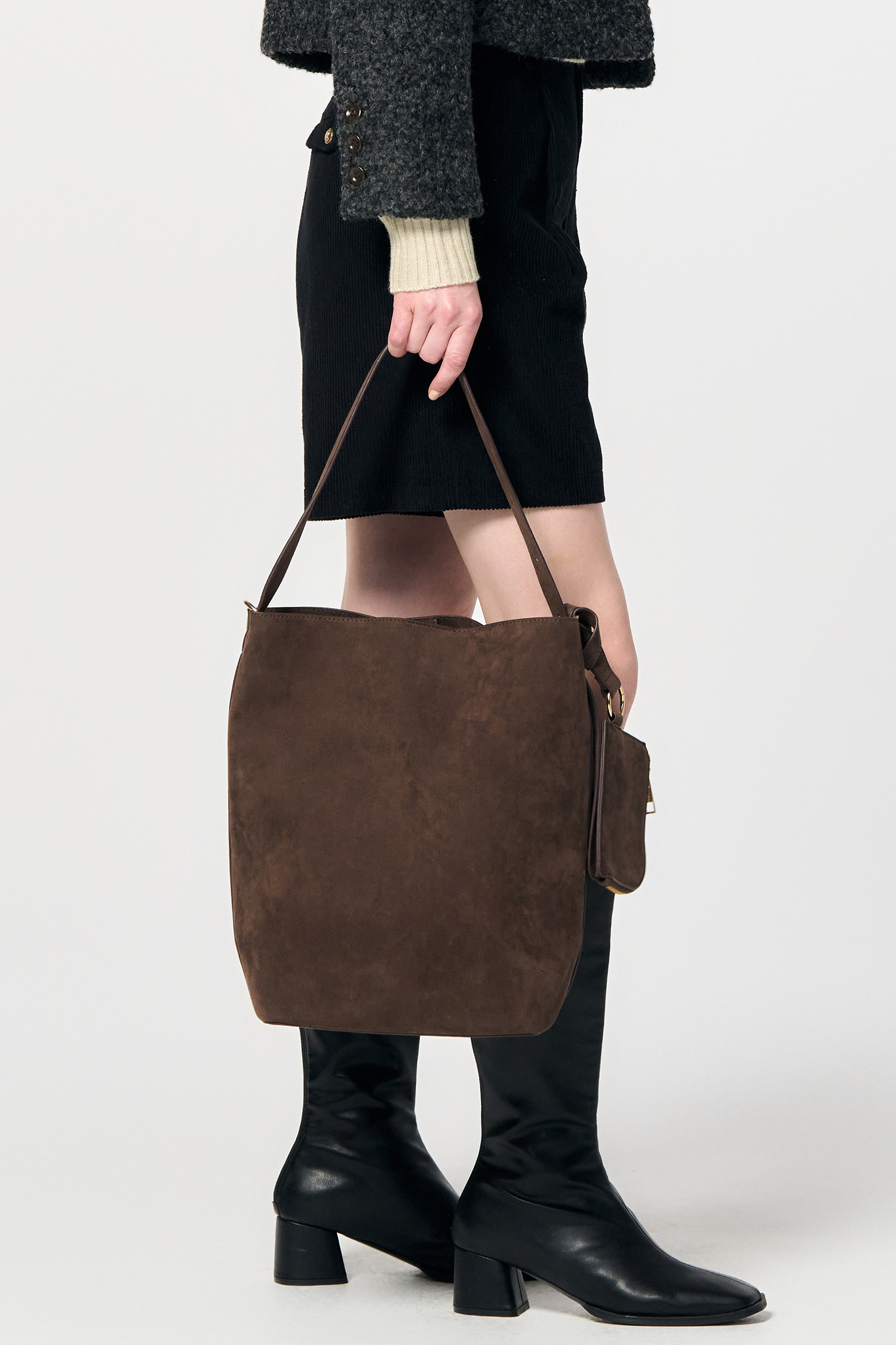 GENERAL IDEA] WOMAN ポーチ付きエコスエードショルダーバッグ [BROWN]