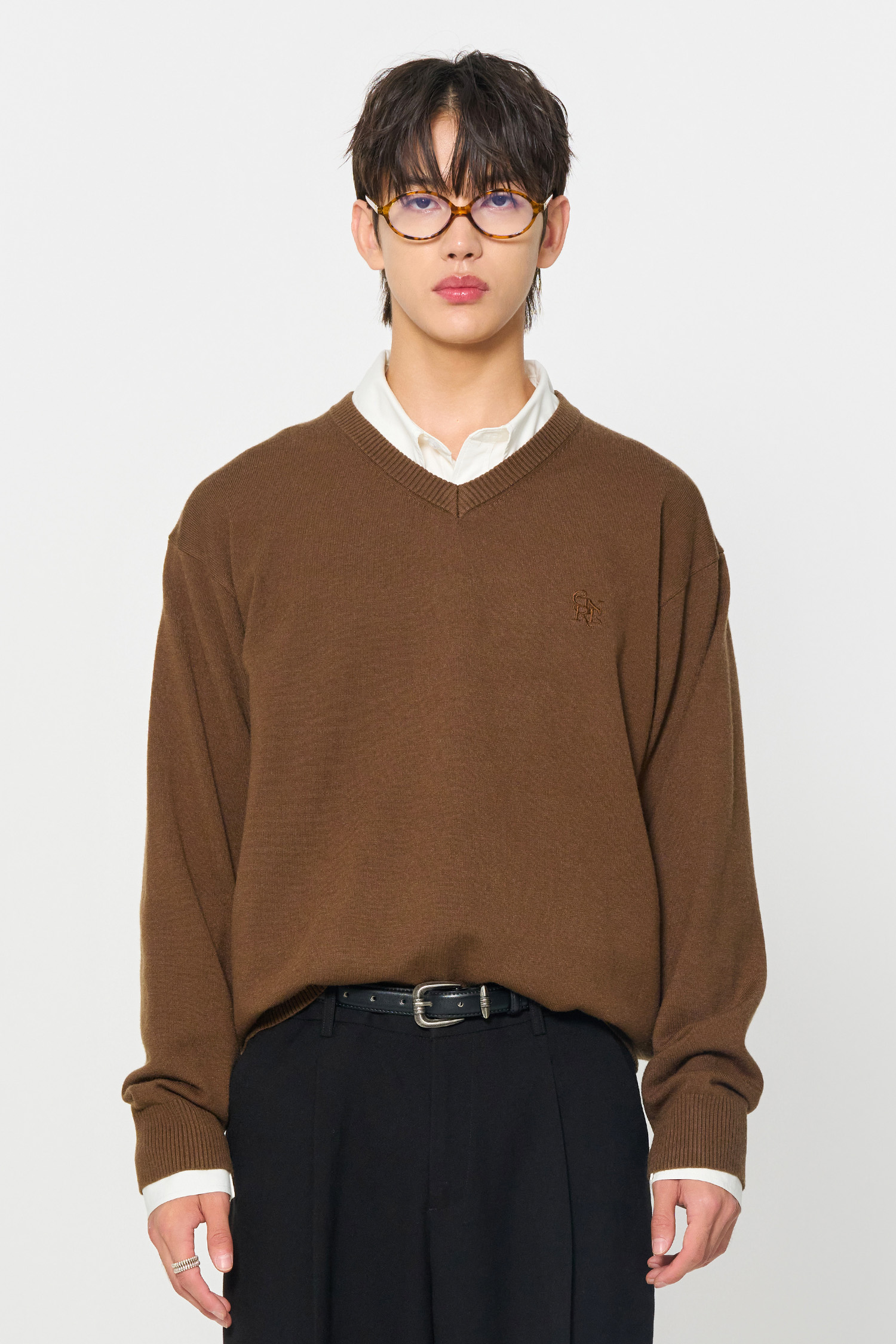【GENERAL IDEA】メンズ Essential V-Neck Pullover 3色 GENERAL IDEA] MAN ベーシックVネックニットプルオーバー [KHAKI
