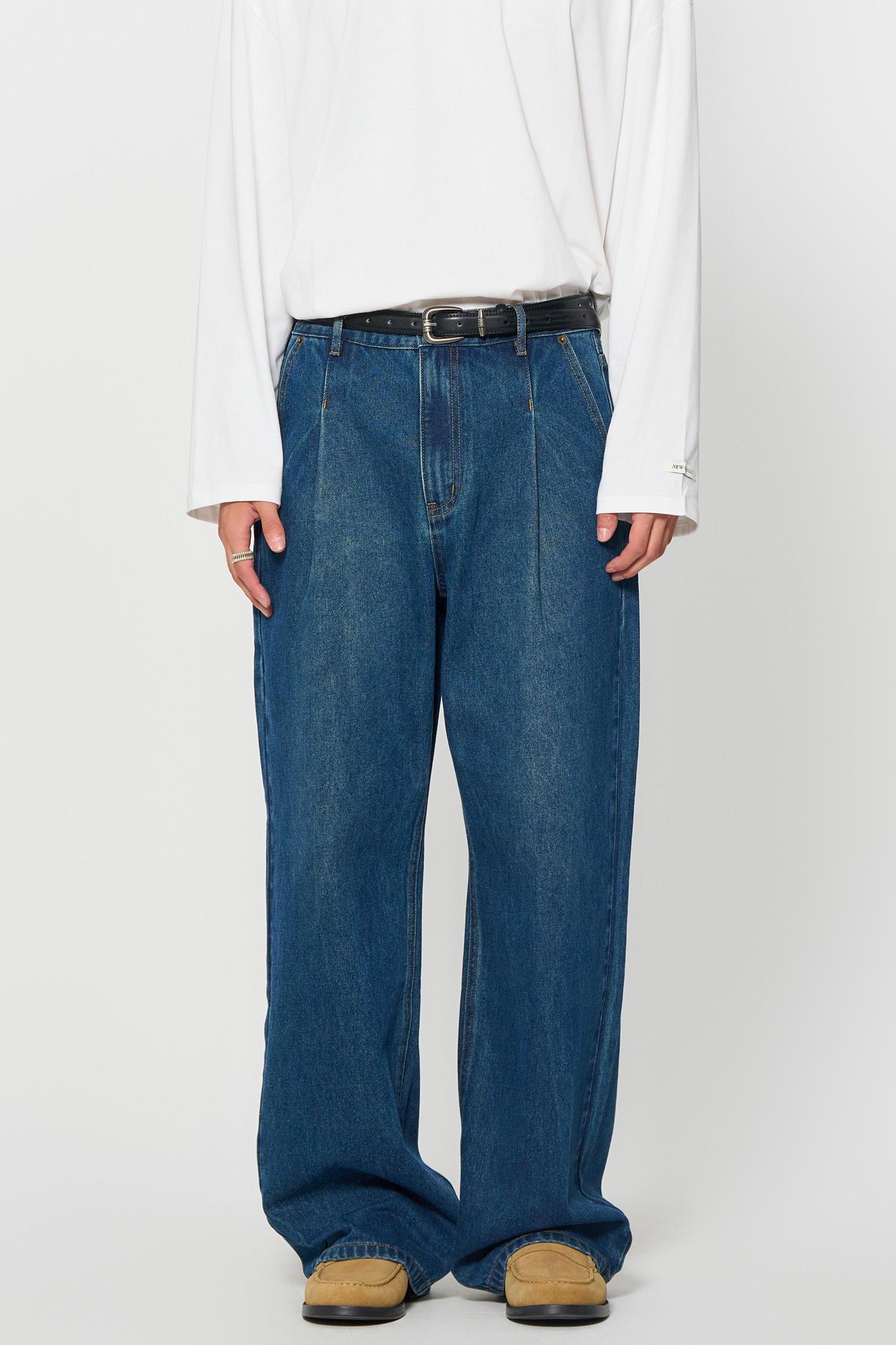 GENERAL IDEA] MAN タック入りデニムワイドパンツ [BLUE]