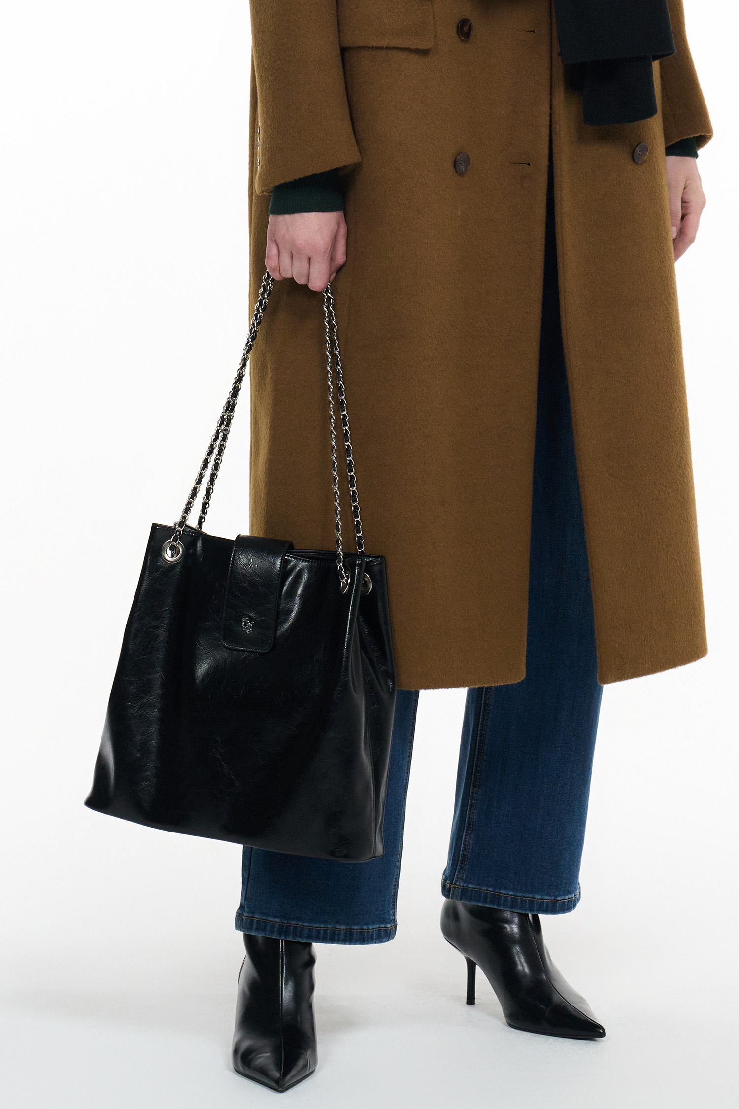 GENERAL IDEA] WOMAN GNRL バケットチェーンショルダーバッグ